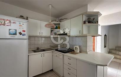 Burhaniye Pelitköyde Denize 150 Metre Havuzlu Sitede 2+1 Villa