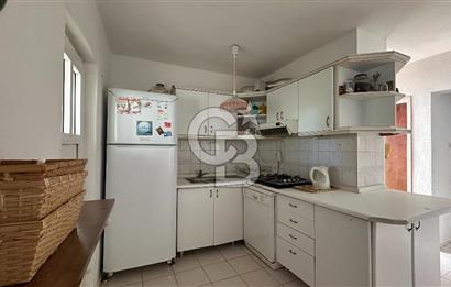 Burhaniye Pelitköyde Denize 150 Metre Havuzlu Sitede 2+1 Villa