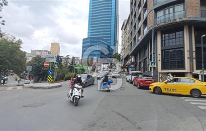 Commercial Shop for Sale in Sisli 19 Mayis District
