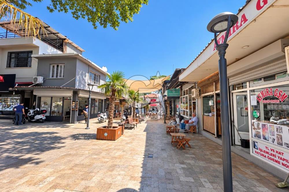 SEVGİ YOLU ÜZERİNDE  İŞLEK KONUMDA 3 KATLI DÜKKAN