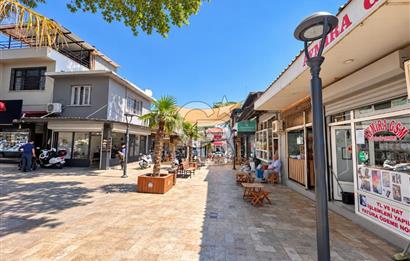 SEVGİ YOLU ÜZERİNDE  İŞLEK KONUMDA 3 KATLI DÜKKAN