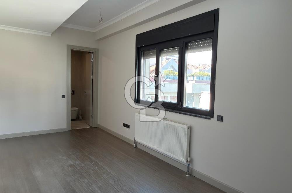 ✨ FENERYOLU’NDA BAĞDAT CADDESİ CEPHELİ | KONUT & TİCARİ KULLANIMA UYGUN | 257 M² ÇATI DUBLEKS