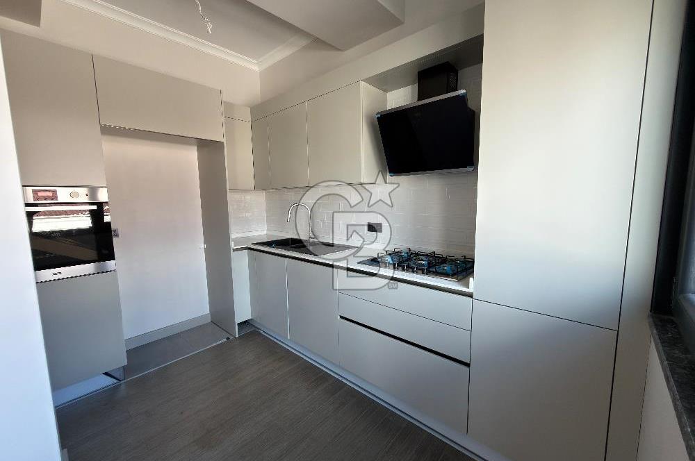 ✨ FENERYOLU’NDA BAĞDAT CADDESİ CEPHELİ | KONUT & TİCARİ KULLANIMA UYGUN | 257 M² ÇATI DUBLEKS