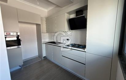 ✨ FENERYOLU’NDA BAĞDAT CADDESİ CEPHELİ | KONUT & TİCARİ KULLANIMA UYGUN | 257 M² ÇATI DUBLEKS