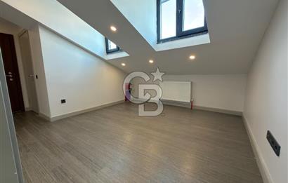 ✨ FENERYOLU’NDA BAĞDAT CADDESİ CEPHELİ | KONUT & TİCARİ KULLANIMA UYGUN | 257 M² ÇATI DUBLEKS