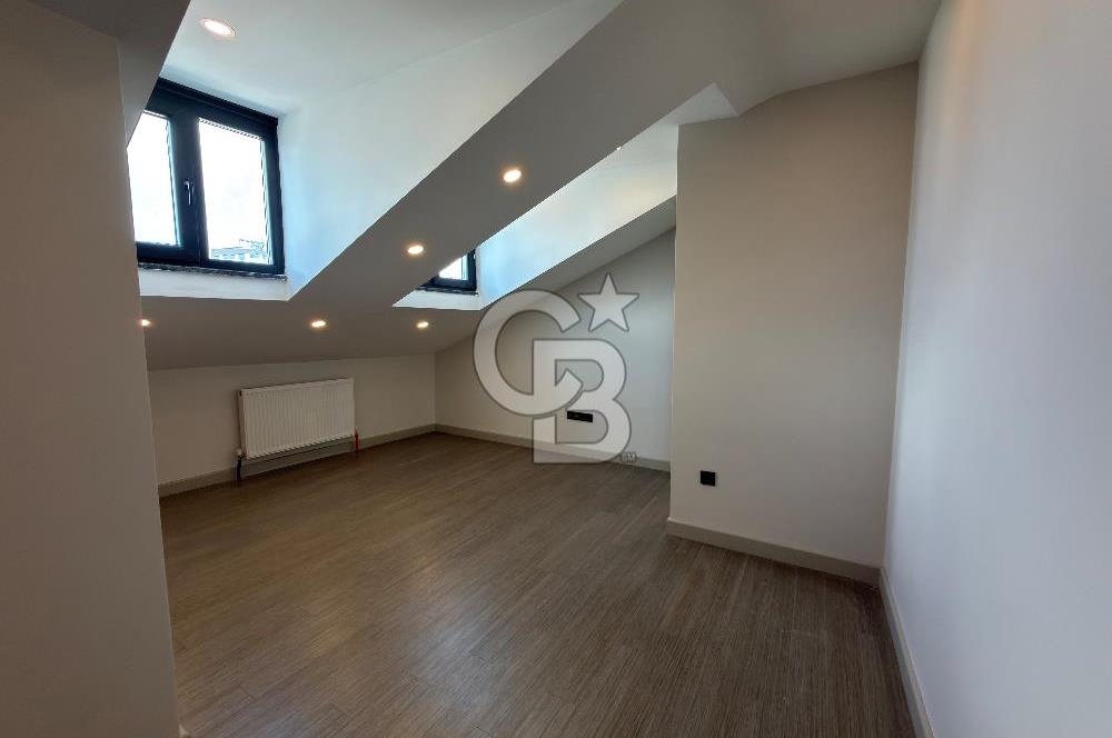 ✨ FENERYOLU’NDA BAĞDAT CADDESİ CEPHELİ | KONUT & TİCARİ KULLANIMA UYGUN | 257 M² ÇATI DUBLEKS
