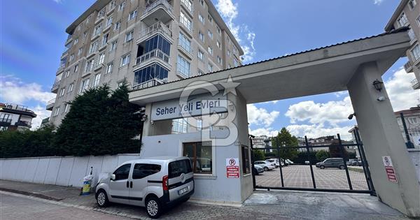 Sancaktepe Emek Caddesi üzerinde - 375245
