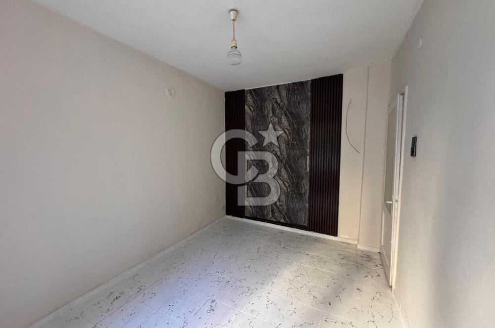 Betonyol Şükrü Saraçoğlu Caddesinde Bakımlı Bahçeli 2+1 Daire