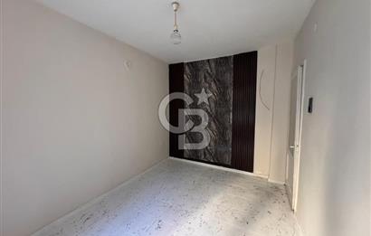 Betonyol Şükrü Saraçoğlu Caddesinde Bakımlı Bahçeli 2+1 Daire