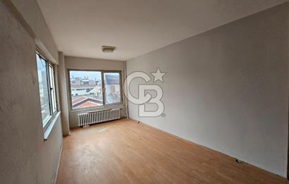 BAKIRKÖY İSTANBUL CADDESİNE 6 MT CEPHELİ KÖŞE SATILIK 45M2 OFİS