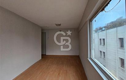 BAKIRKÖY İSTANBUL CADDESİNE 6 MT CEPHELİ KÖŞE SATILIK 45M2 OFİS