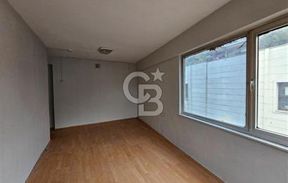 BAKIRKÖY İSTANBUL CADDESİNE 6 MT CEPHELİ KÖŞE SATILIK 45M2 OFİS