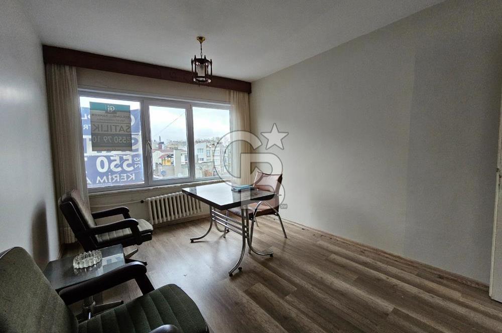 BAKIRKÖY İSTANBUL CADDESİNE 6 MT CEPHELİ KÖŞE SATILIK 45M2 OFİS