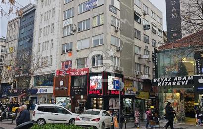 BAKIRKÖY İSTANBUL CAD. 2. KAT YAN CEPHEDE 40 M2 SATILIK OFİS