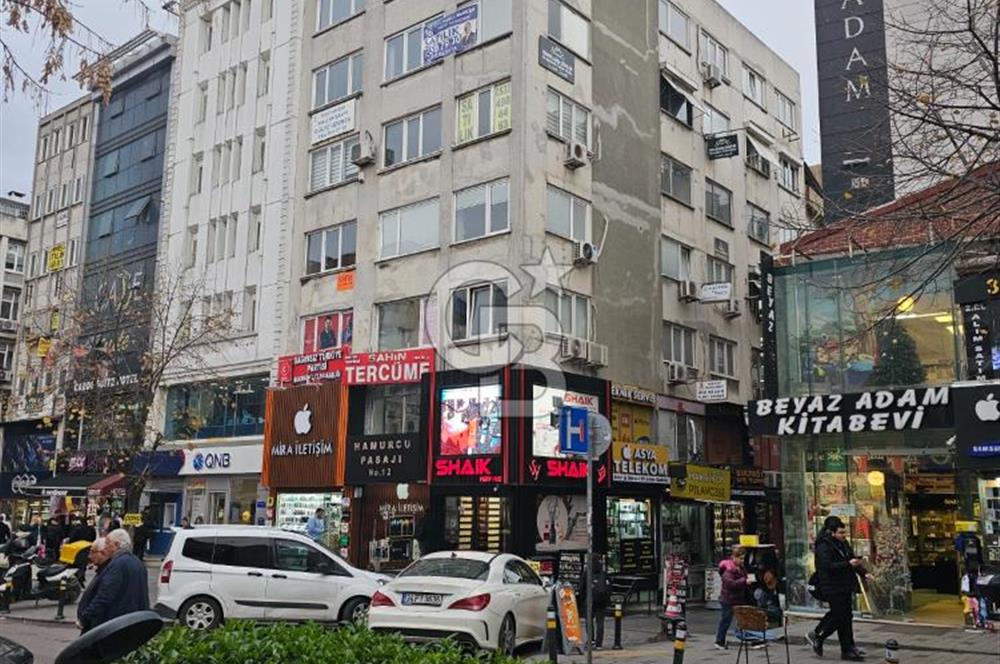 BAKIRKÖY İSTANBUL CAD.SİNDE 18 M2 PASAJ İÇERİSİNDE SATILIK OFİS
