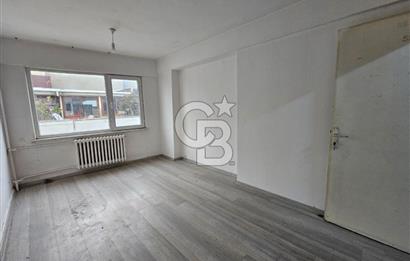 BAKIRKÖY İSTANBUL CAD.SİNDE 18 M2 PASAJ İÇERİSİNDE SATILIK OFİS