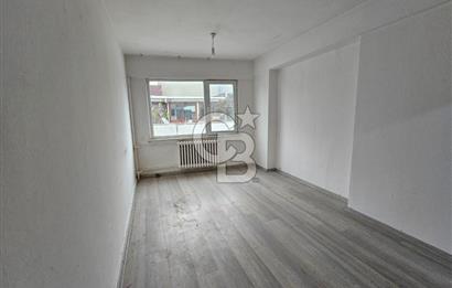 BAKIRKÖY İSTANBUL CAD.SİNDE 18 M2 PASAJ İÇERİSİNDE SATILIK OFİS