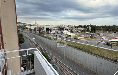 BALÇOVA'DA DENİZ MANZARALI 2+1 GENİŞ KİRALIK DAİRE