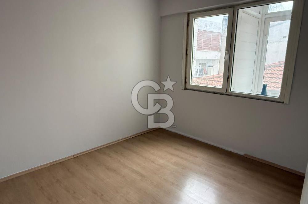 BALÇOVA'DA DENİZ MANZARALI 2+1 GENİŞ KİRALIK DAİRE