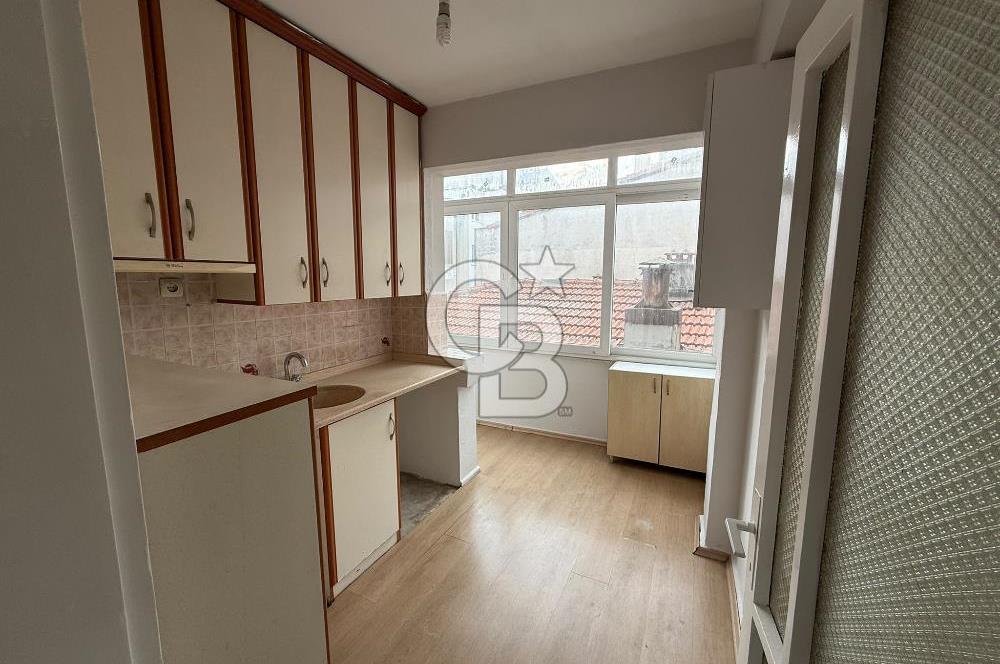 BALÇOVA'DA DENİZ MANZARALI 2+1 GENİŞ KİRALIK DAİRE