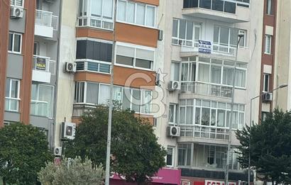 BALÇOVA'DA DENİZ MANZARALI 2+1 GENİŞ KİRALIK DAİRE