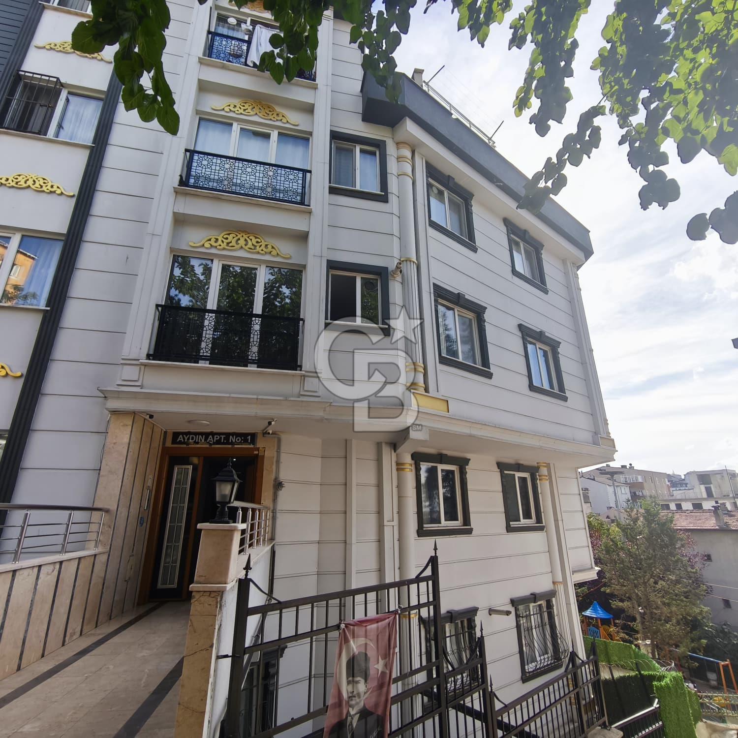 Çeliktepe'de Merkezi Konumda Satılık 2+1 Daire
