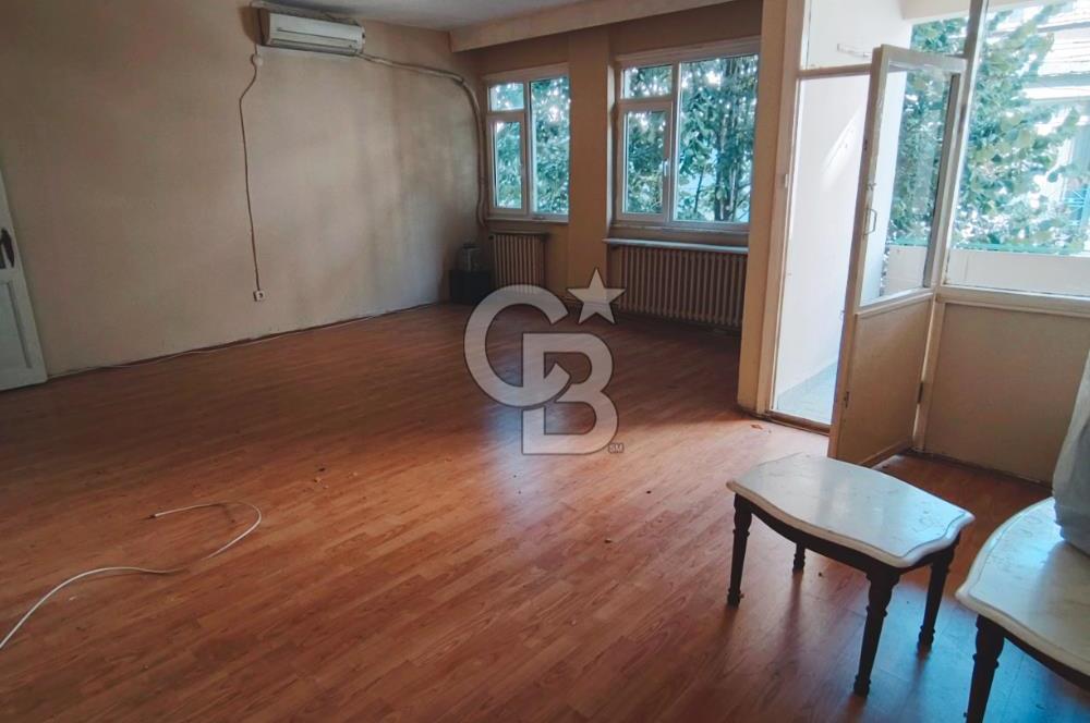 Modada 3+1 ferah satılık daire 