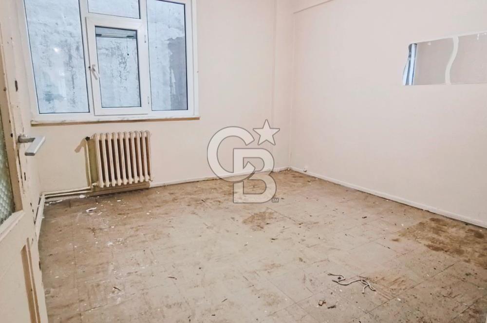 Modada 3+1 ferah satılık daire 