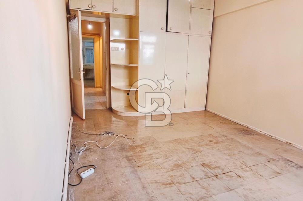 Modada 3+1 ferah satılık daire 