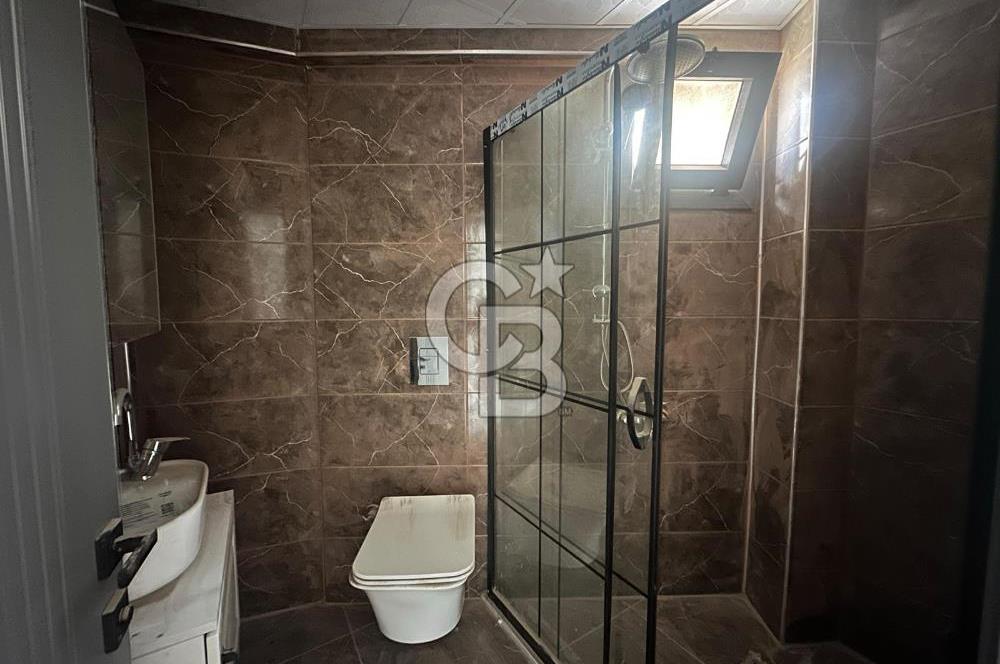 Çarşı Merkezinde Satılık Triplex 3+1 Tek Müstakil Ev