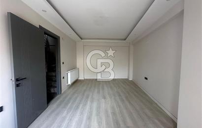 Çarşı Merkezinde Satılık Triplex 3+1 Tek Müstakil Ev