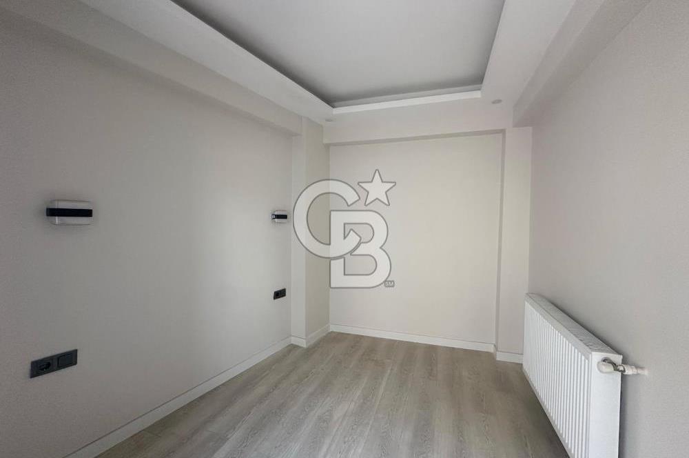 Çarşı Merkezinde Satılık Triplex 3+1 Tek Müstakil Ev