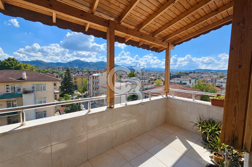 KOCAELİ BAŞİSKELE SERDAR MH SATILIK 3+1 ÇATI DUBLEKS DAİRE