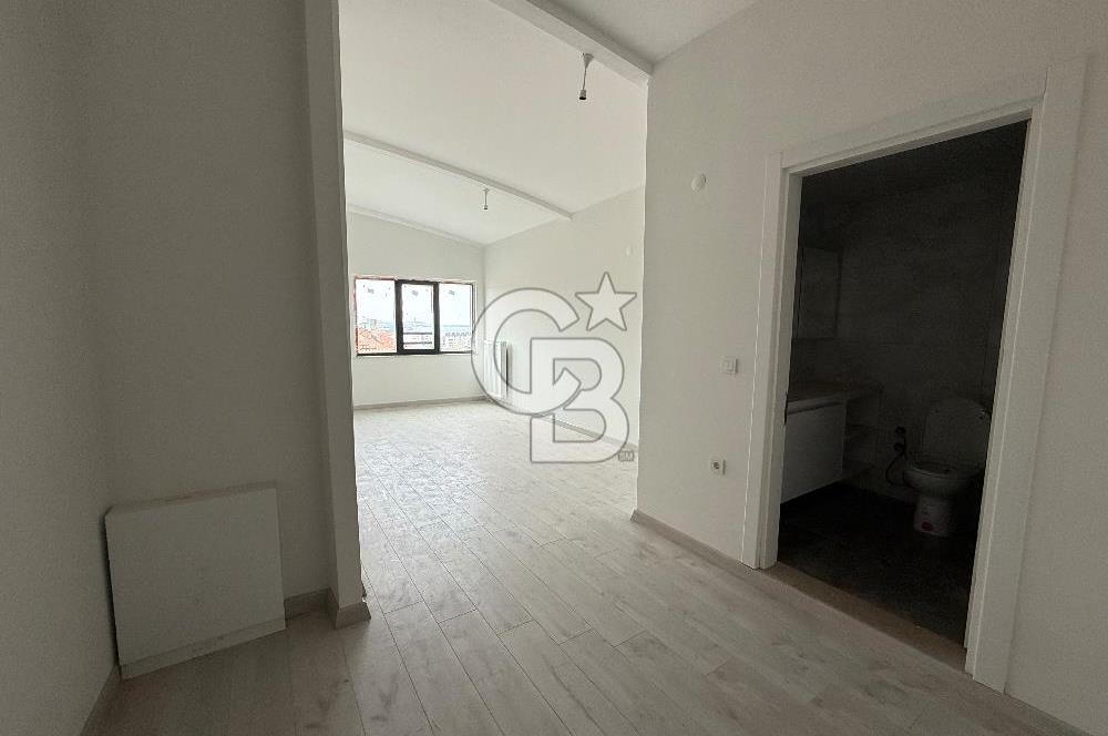 Boğaz Manzaralı Kiralık Eşyalı Dubleks Daire