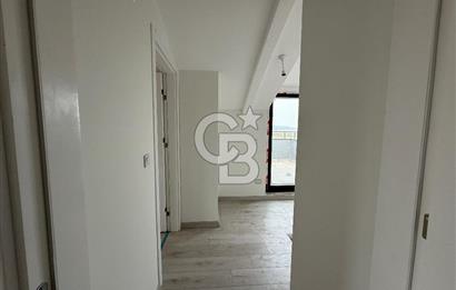 Boğaz Manzaralı Kiralık Eşyalı Dubleks Daire