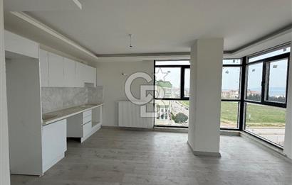 Boğaz Manzaralı Kiralık Eşyalı Dubleks Daire