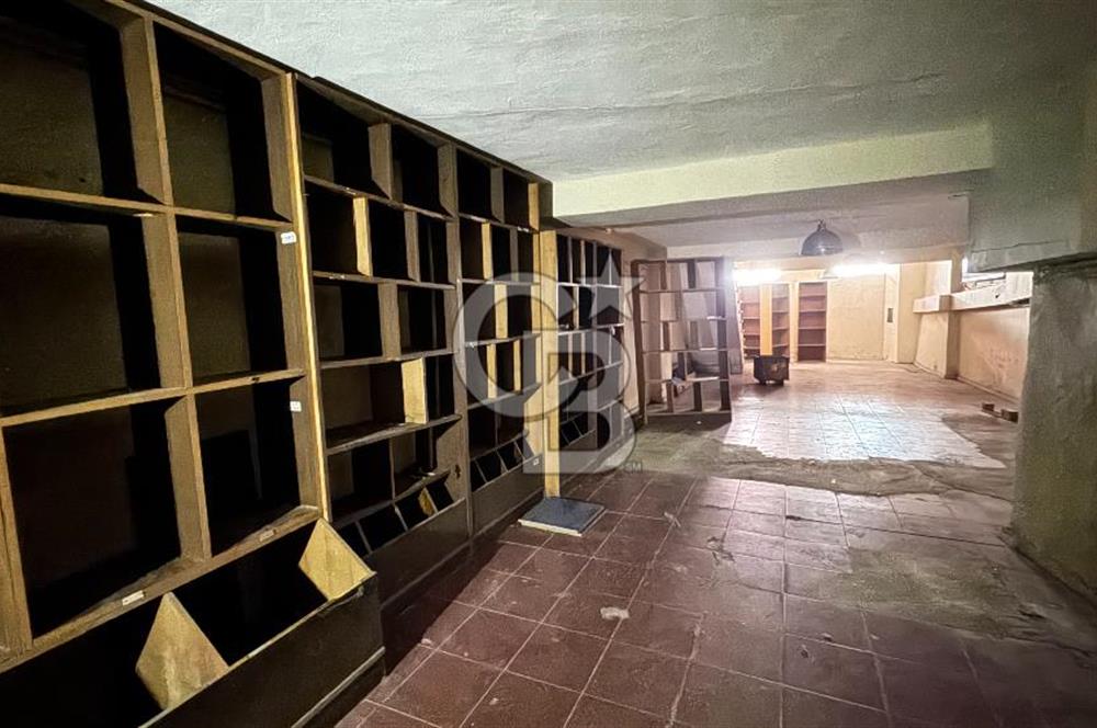 KASIMPAŞA BAYRAMYERİ SOKAK KOMPLE KİRALIK BİNA 660 M2