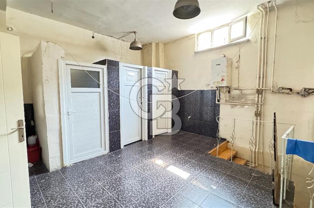 KASIMPAŞA BAYRAMYERİ SOKAK KOMPLE KİRALIK BİNA 660 M2