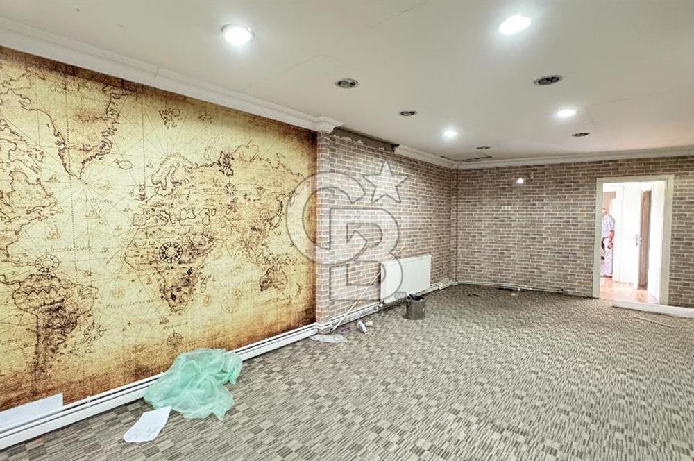 KASIMPAŞA BAYRAMYERİ SOKAK KOMPLE KİRALIK BİNA 660 M2