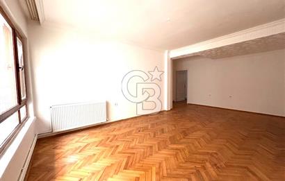 ÇANKAYA TEKMAN CADDESİ ÜZERİNDE GENİŞ KİRALIK 3+1 DAİRE