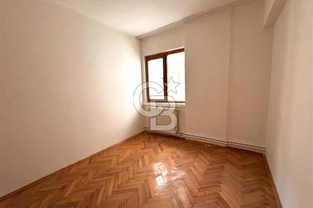 ÇANKAYA TEKMAN CADDESİ ÜZERİNDE GENİŞ KİRALIK 3+1 DAİRE