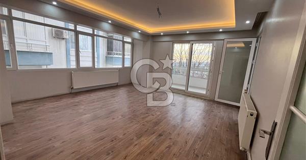 YATIRIMCISINA KAÇIRILMAYACAK 3+1 130M2 ARA KAT ASANSÖRLÜ DAİRE - 375276