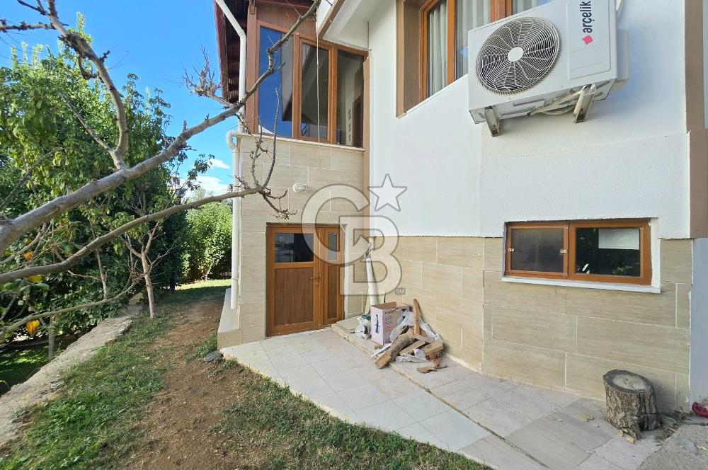 Burhaniye Pelitköy'de Satılık 4+1 Doğalgazlı İkiz Villa