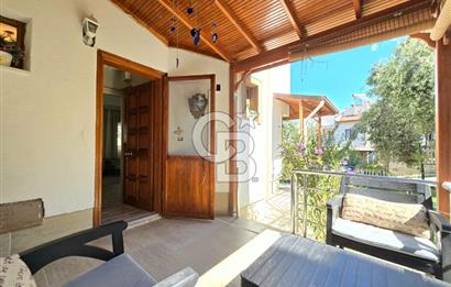 Burhaniye Pelitköy'de Satılık 4+1 Doğalgazlı İkiz Villa