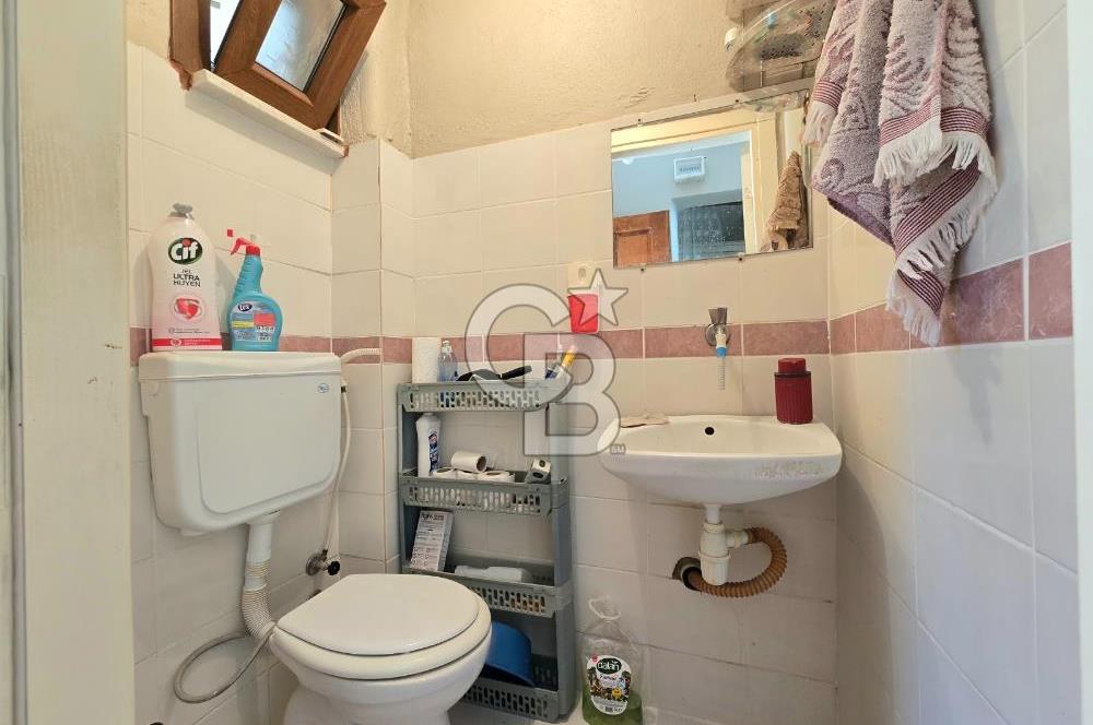 Burhaniye Pelitköy'de Satılık 4+1 Doğalgazlı İkiz Villa