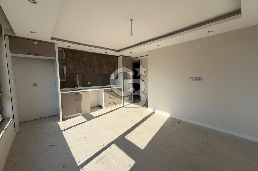 YENİKÖYDE SIFIR LÜKS 2+1 HAVUZLU DAİRE
