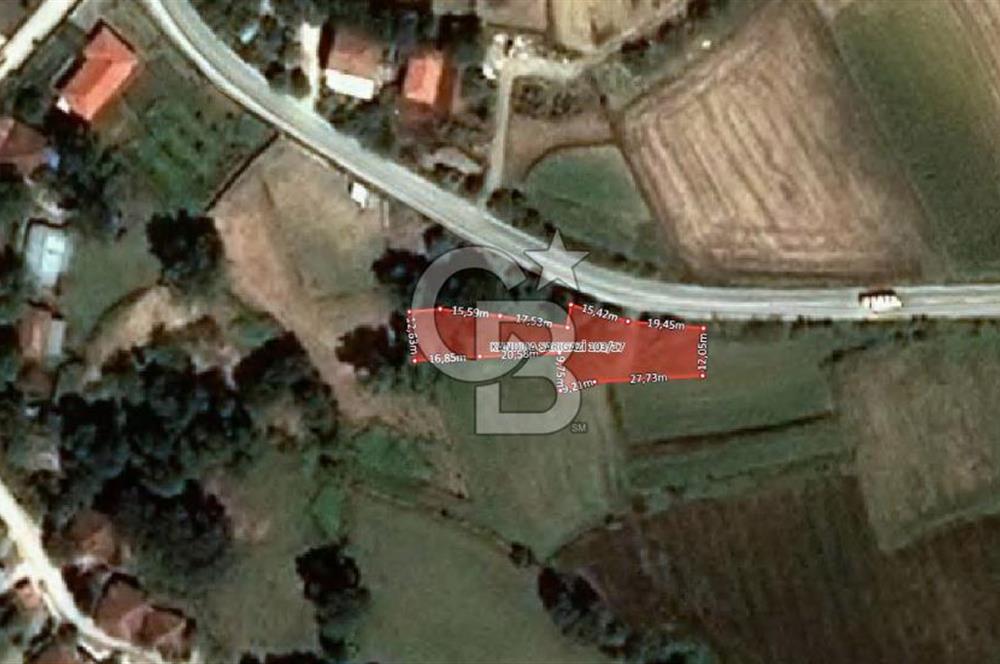 KANDIRA SARIGAZİ KÖYÜNDE ASFALT KENARI SATILIK TARLA