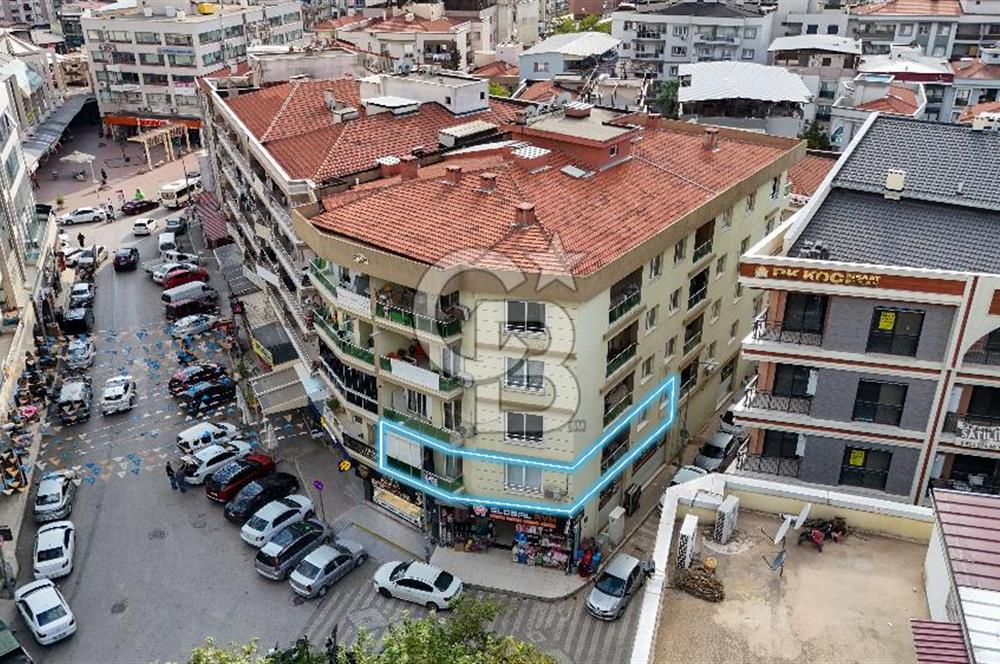 MENDERES MERKEZDE ÖNÜ AÇIK 130 m² NET 3+1 SATILIK DAİRE