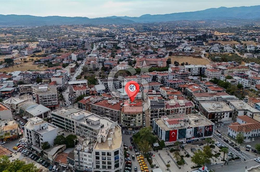 MENDERES MERKEZDE ÖNÜ AÇIK 130 m² NET 3+1 SATILIK DAİRE