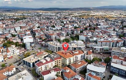 MENDERES MERKEZDE ÖNÜ AÇIK 130 m² NET 3+1 SATILIK DAİRE